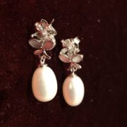 گوشواره نقره 925 مدل گل و مروارید B - Image 2