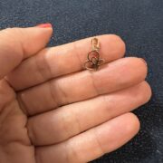 پلاک آویز زنانه سوزیانا مدل قلب و پروانه - Image 3