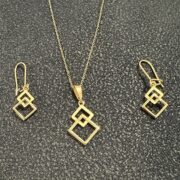 ست طلا 18 عیار زنانه مدل مربع - Image 2
