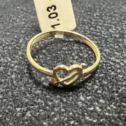 انگشتر طلا 18 عیار زنانه مدل قلب و تیر - Image 2