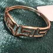 انگشتر طلا 18 عیار زنانه مدل مینیمال فلش - Image 3