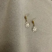 گوشواره طلا 18 عیار زنانه مدل گل کد 105 - Image 3