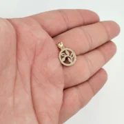 پلاک آویز طلا 18 عیار سوزیانا مدل گل کد 88 - Image 2