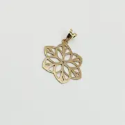 پلاک آویز طلا 18 عیار سوزیانا مدل شش برگ - Image 2