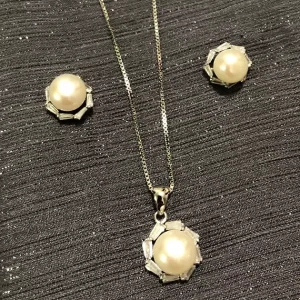 ست نقره 925 مدل دایره نگین دار و مروارید B