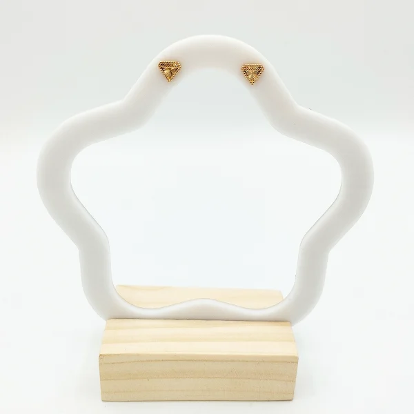 گوشواره طلا 18 عیار زنانه سوزیانا مدل ونکلیف الماس - Image 2